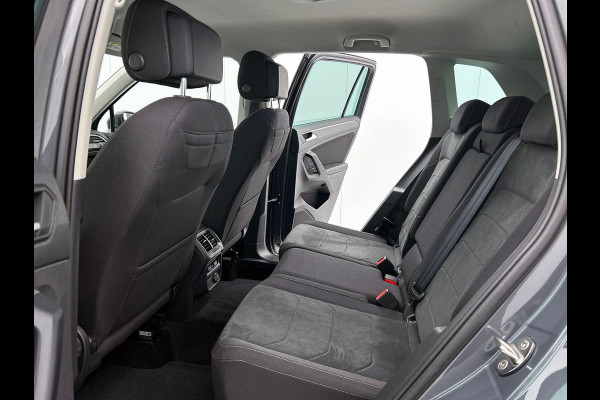 Volkswagen Tiguan 1.4 TSI eHybrid Business+ AD-CRUISE TREKHAAK FULL-LED