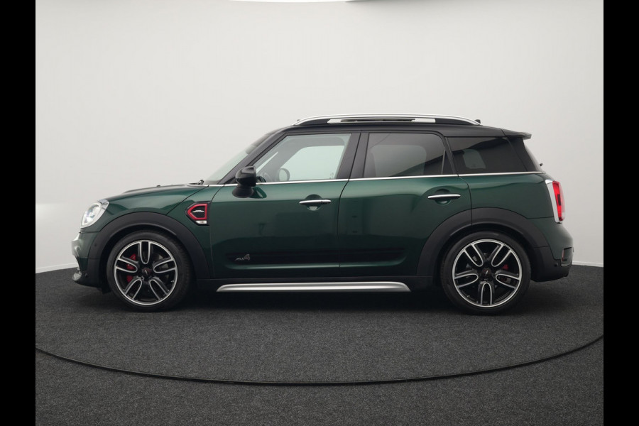 MINI Countryman 2.0 John Cooper Works ALL4 Chili 231pk | Panodak | Adaptive Cruise | Alcantara Sportstoelen | Trekhaak Afn. | Harman Kardon | Apple Carplay | 19"L.M | Camera | Keyless |