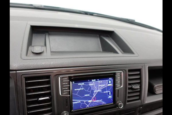 Volkswagen Transporter 102pk L1H1 Highline Navigatie 18" Velgen Airco Cruise control Euro6 Bluetooth