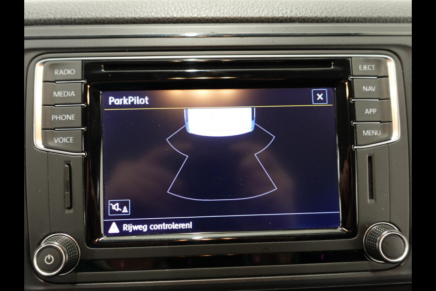 Volkswagen Transporter 102pk L1H1 Highline Navigatie 18" Velgen Airco Cruise control Euro6 Bluetooth