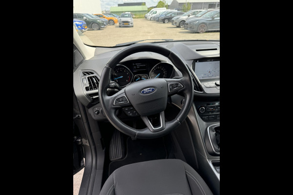 Ford Kuga 1.5 EcoBoost Trend Ultimate verwarmde voorruit | all seasons | cruise control
