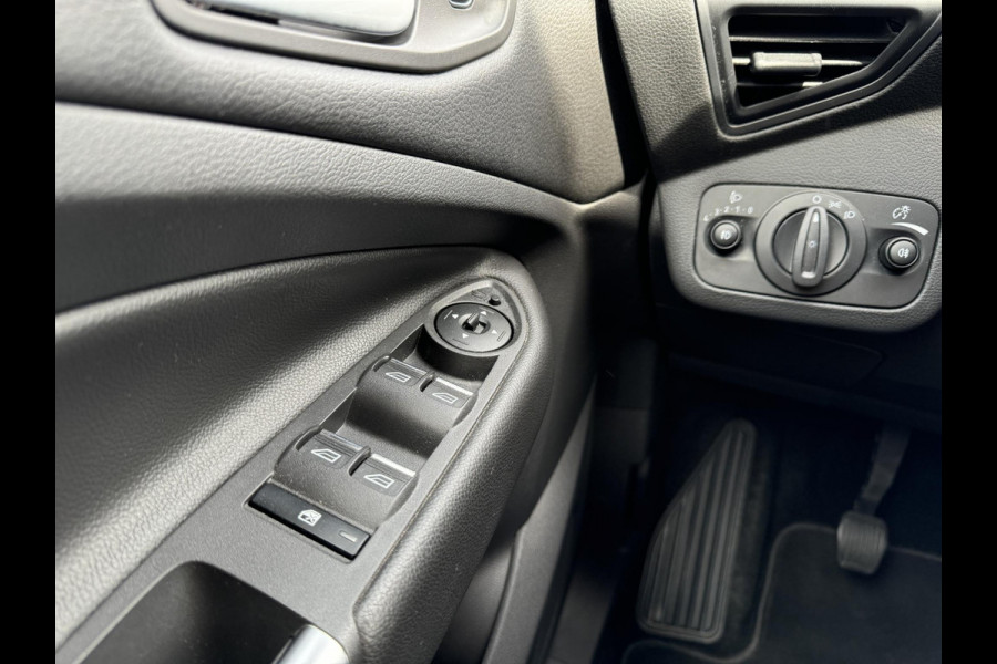 Ford Kuga 1.5 EcoBoost Trend Ultimate verwarmde voorruit | all seasons | cruise control