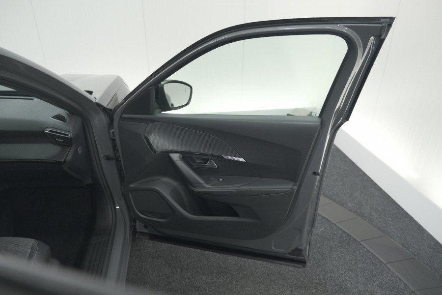 Peugeot 2008 Hybrid 136 e-DCS6 Allure | 360 Camera | Adaptieve Cruise Control | Dodehoekdetectie | Navigatie