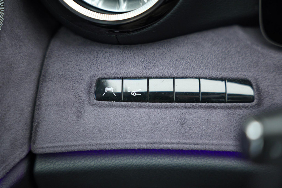 Mercedes-Benz E-Klasse Coupé E200 Premium |Pano|AMG|Burmester|HUD|Carplay|Camera|Trekhaak|