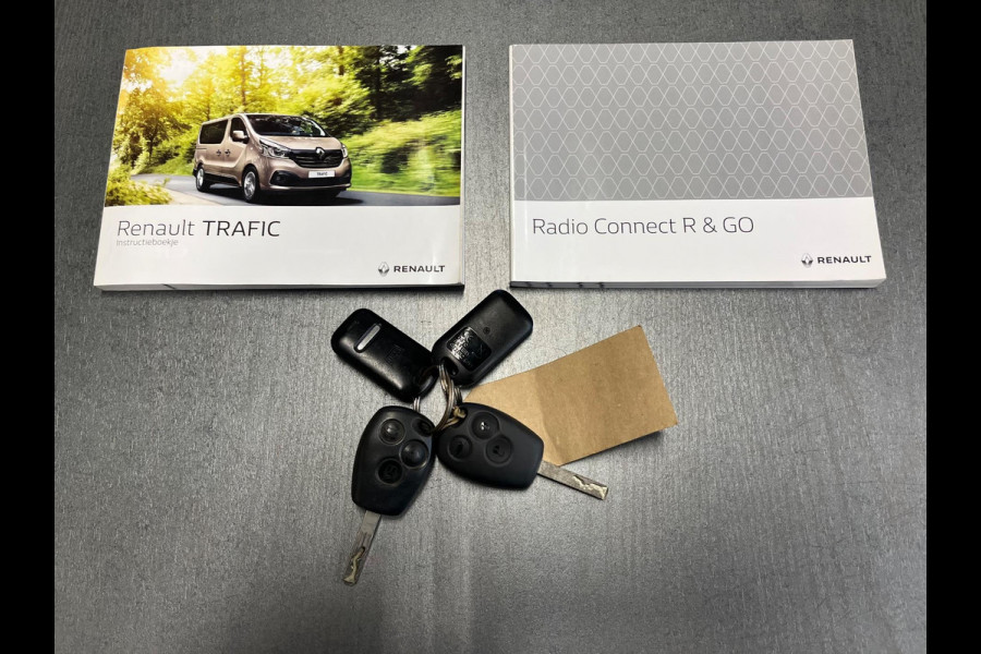 Renault Trafic Servicewagen 1.6 dCi euro6 T27 L1H1 Comfort Bott inrichting Victron v230 Standkachel Trekhaak RIJKLAARPRIJS!