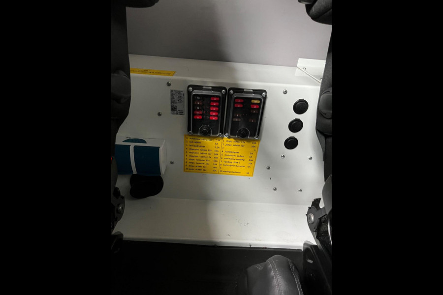 Renault Trafic Servicewagen 1.6 dCi euro6 T27 L1H1 Comfort Bott inrichting Victron v230 Standkachel Trekhaak RIJKLAARPRIJS!