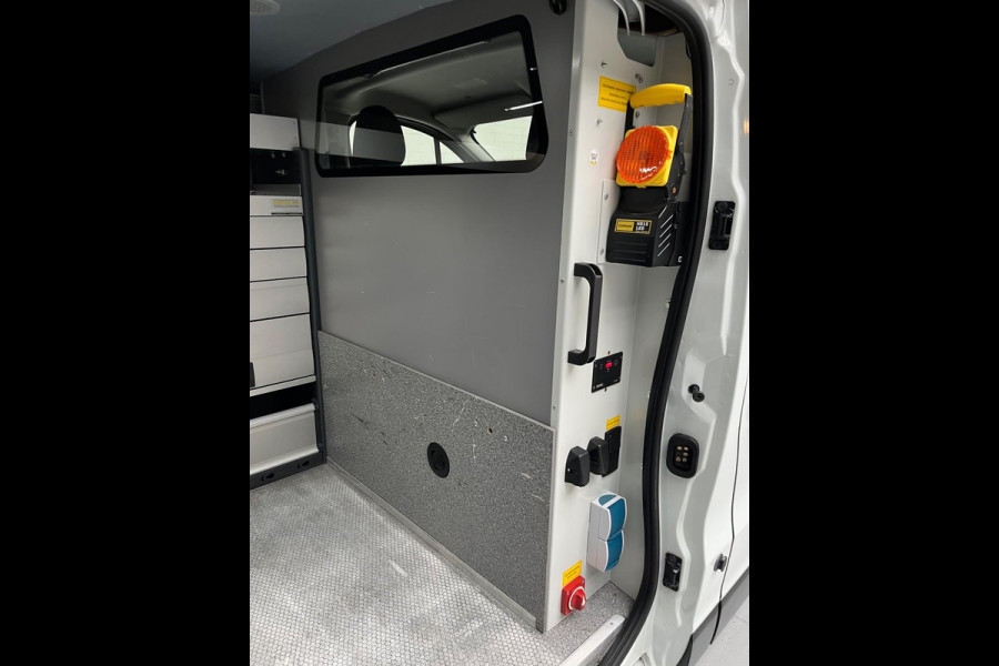 Renault Trafic Servicewagen 1.6 dCi euro6 T27 L1H1 Comfort Bott inrichting Victron v230 Standkachel Trekhaak RIJKLAARPRIJS!