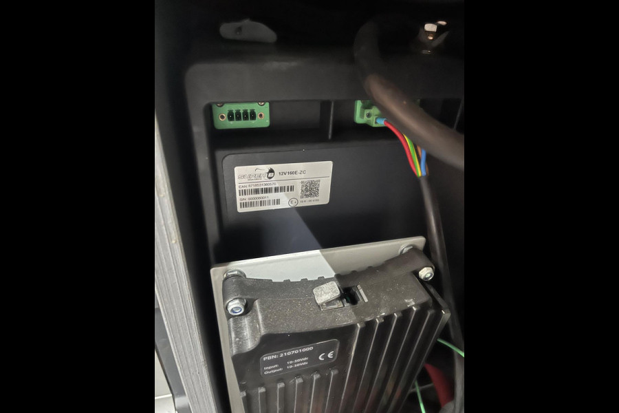 Renault Trafic Servicewagen 1.6 dCi euro6 T27 L1H1 Comfort Bott inrichting Victron v230 Standkachel Trekhaak RIJKLAARPRIJS!