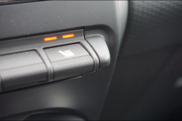 Renault Clio 130PK Intens AUTOMAAT | WINTERPACK | NAVI | PARK.SENS | CRUISE VERKOCHT
