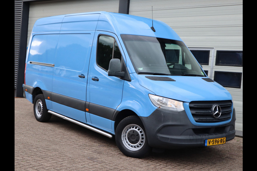 Mercedes-Benz Sprinter 314 CDI Automaat L2H2 RDW Euro 6 - Trekhaak - Airco - 3 Zits