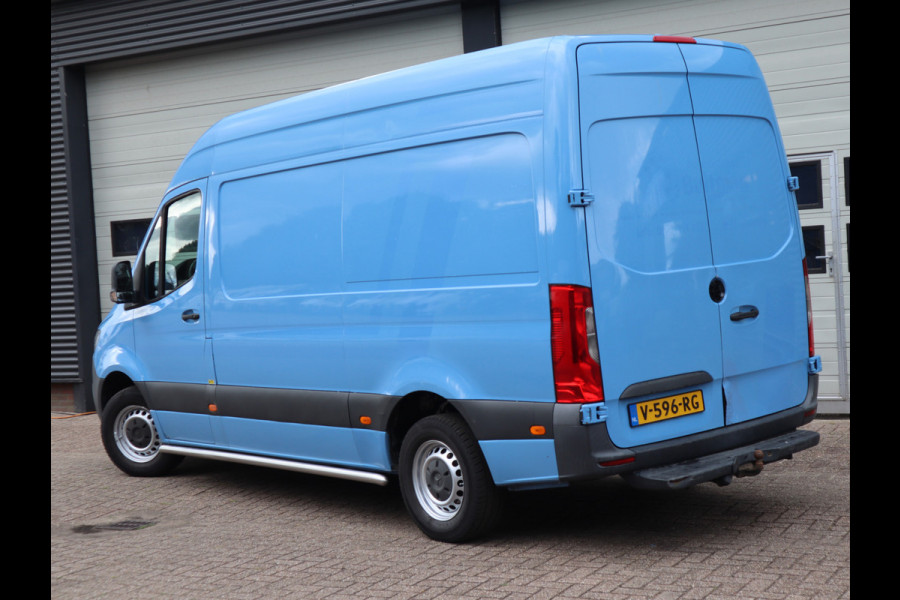 Mercedes-Benz Sprinter 314 CDI Automaat L2H2 RDW Euro 6 - Trekhaak - Airco - 3 Zits