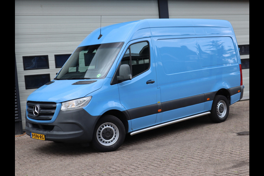 Mercedes-Benz Sprinter 314 CDI Automaat L2H2 RDW Euro 6 - Trekhaak - Airco - 3 Zits