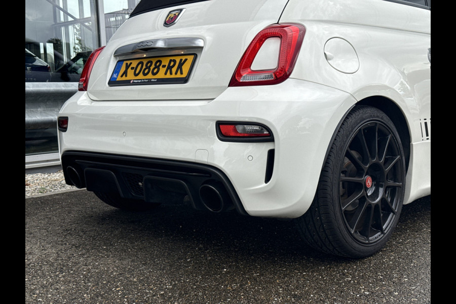 Fiat 500C 1.4 T-Jet Abarth 595 70th Anniversary