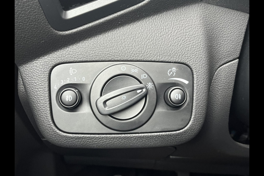 Ford C-MAX 1.5 EcoBoost Titanium | 150 Pk | Trekhaak | Winterpack | Cruise Control | Dealer Onderhouden | Camera |
