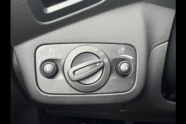 Ford C-MAX 1.5 EcoBoost Titanium | 150 Pk | Trekhaak | Winterpack | Cruise Control | Dealer Onderhouden | Camera |