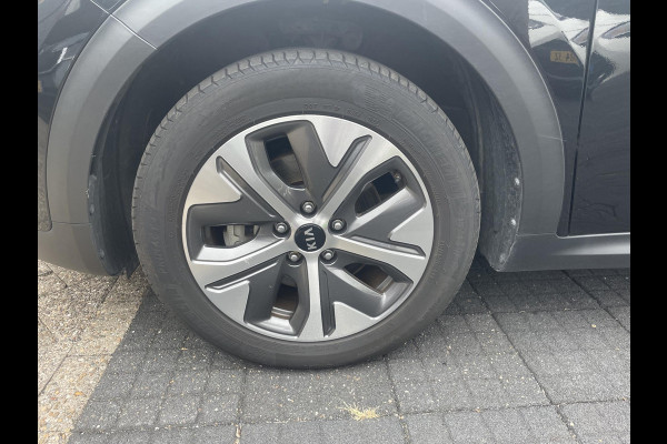 Kia e-Niro EXECUTIVELINE 1e EIG 64 kWh ACCU SOH 100% GARANTIE TOT 2030* LEDER. JBL AUDIO