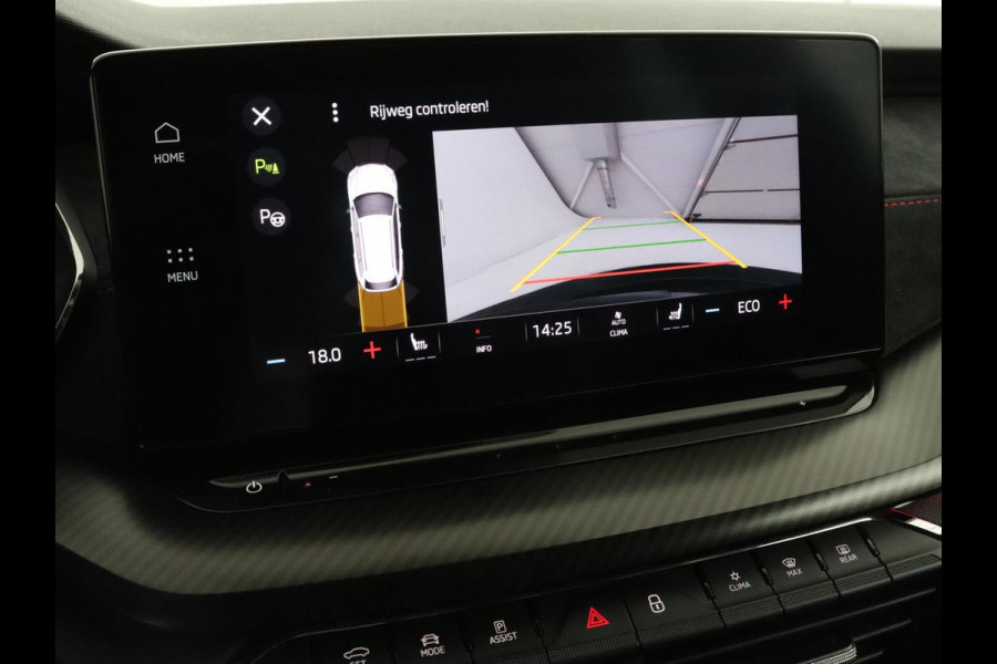 Škoda Octavia 1.4 TSI RS iV PHEV | Head-Up | Stoel & stuurverwarming | Adaptive cruise | Standkachel | Matrix LED | Massage | Alcantara | Camera | Carplay | Memory | Canton Sound | Virtual Cockpit | Side Assist