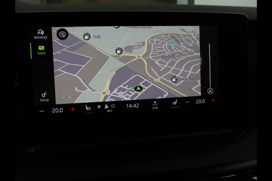 Škoda Octavia 1.4 TSI RS iV PHEV | Head-Up | Stoel & stuurverwarming | Adaptive cruise | Standkachel | Matrix LED | Massage | Alcantara | Camera | Carplay | Memory | Canton Sound | Virtual Cockpit | Side Assist