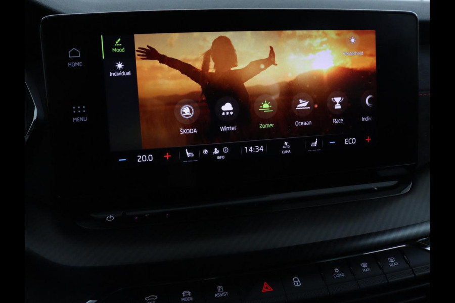 Škoda Octavia 1.4 TSI RS iV PHEV | Head-Up | Stoel & stuurverwarming | Adaptive cruise | Standkachel | Matrix LED | Massage | Alcantara | Camera | Carplay | Memory | Canton Sound | Virtual Cockpit | Side Assist