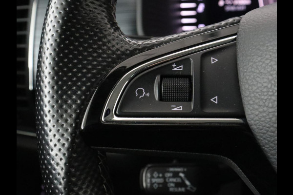 Škoda Kodiaq 1.5 TSI Business Edition | Panoramadak | Stoelverwarming | Adaptive cruise | Trekhaak | Virtual Cockpit | Canton Sound | Keyless | Camera | Navigatie | Carplay | 19'' lichtmetalen velgen