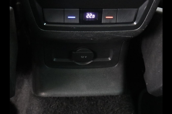 Škoda Kodiaq 1.5 TSI Business Edition | Panoramadak | Stoelverwarming | Adaptive cruise | Trekhaak | Virtual Cockpit | Canton Sound | Keyless | Camera | Navigatie | Carplay | 19'' lichtmetalen velgen