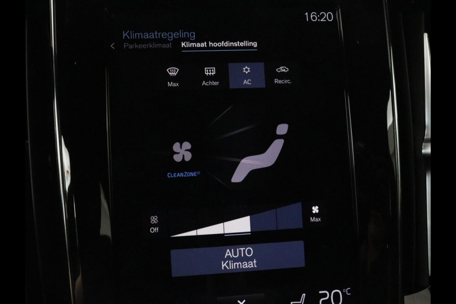 Volvo V60 2.0 T6 Recharge AWD R Design | Trekhaak | Stoelverwarming | Camera | Carplay | Half leder | Full LED | Navigatie | Parkeerhulp