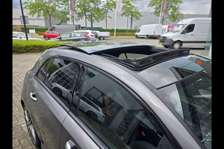 Mercedes-Benz A-Klasse 200 Premium Plus|MEMORY|PANO|AMG|BOMVOL