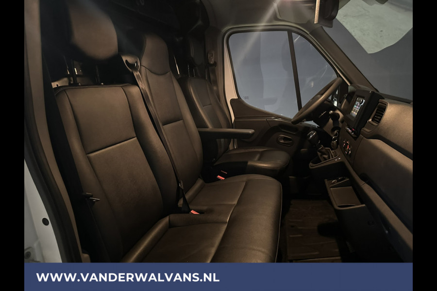 Opel Movano 2.3 Turbo 150pk L2H2 Euro6 Airco | Leder | 2500kg Trekhaak | Navigatie | Camera cruisecontrol, parkeersensoren, LED, bijrijdersbank