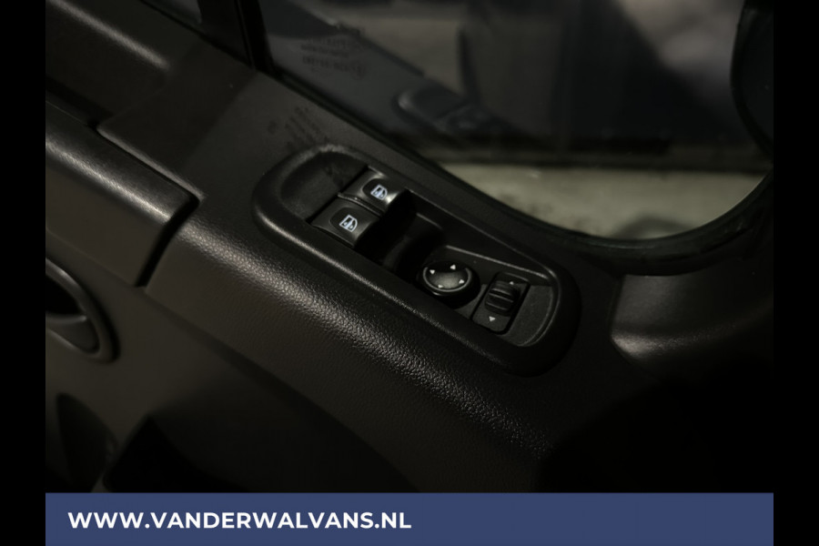 Opel Movano 2.3 Turbo 150pk L2H2 Euro6 Airco | Leder | 2500kg Trekhaak | Navigatie | Camera cruisecontrol, parkeersensoren, LED, bijrijdersbank