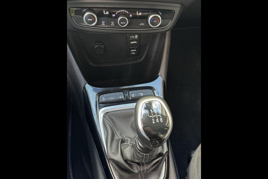 Opel Crossland X 1.2 Turbo 120 Jaar Edition - Navigatie / Apple CarPlay I Airco I LED I PDC I Sport velgen I Dealer onderhouden