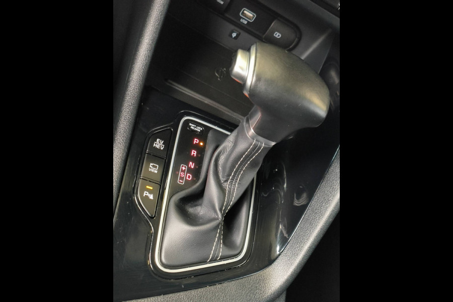 Kia Niro 1.6 GDi PHEV DynamicPlusLine Rijklaar + 12 maanden Bovag-garantie Henk Jongen Auto's in Helmond,  al 50 jaar service zoals 't hoort!