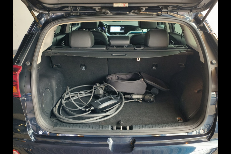 Kia Niro 1.6 GDi PHEV DynamicPlusLine Rijklaar + 12 maanden Bovag-garantie Henk Jongen Auto's in Helmond,  al 50 jaar service zoals 't hoort!