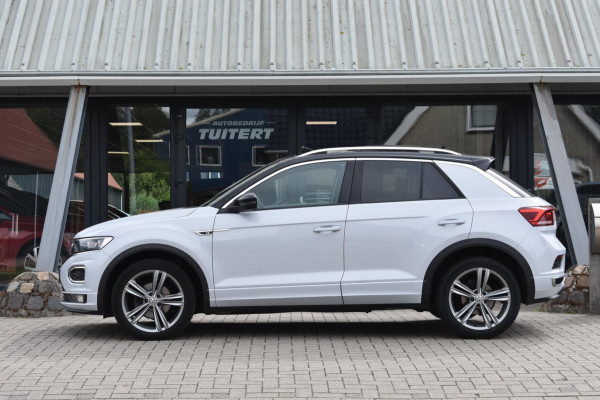 Volkswagen T-Roc 1.5 TSI Sport R-Line | PANORAMADAK | VIRTUAL COCKPIT | NAP | APPLE CARPLAY | ANDROID AUTO