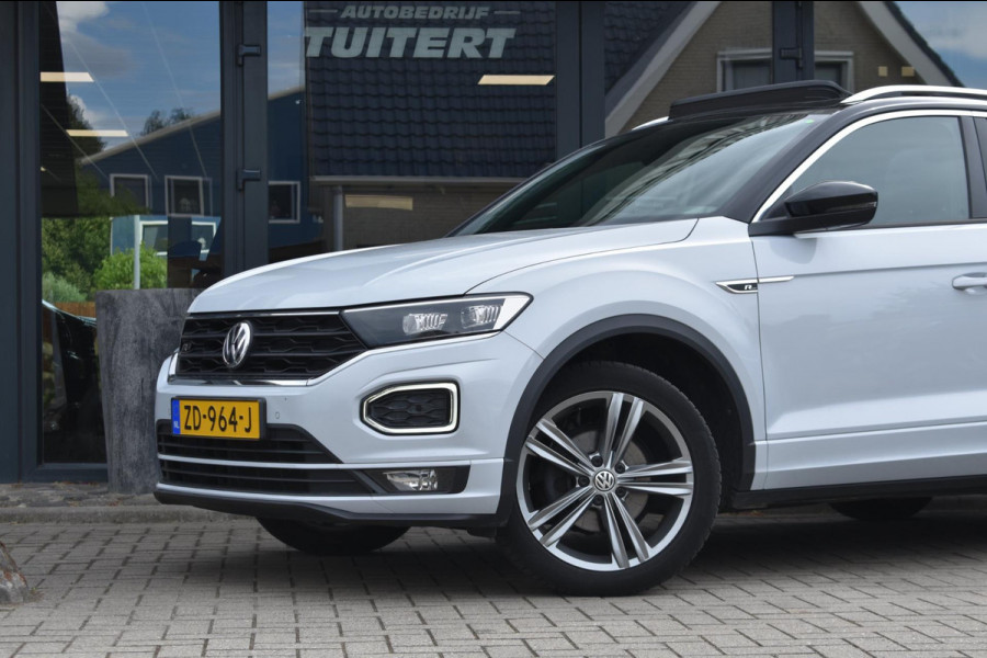 Volkswagen T-Roc 1.5 TSI Sport R-Line | PANORAMADAK | VIRTUAL COCKPIT | NAP | APPLE CARPLAY | ANDROID AUTO