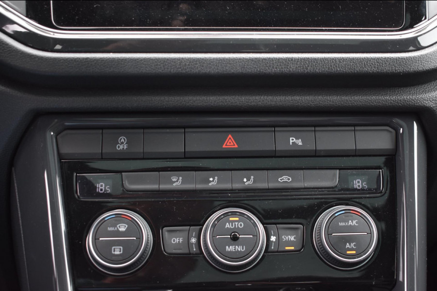 Volkswagen T-Roc 1.5 TSI Sport R-Line | PANORAMADAK | VIRTUAL COCKPIT | NAP | APPLE CARPLAY | ANDROID AUTO