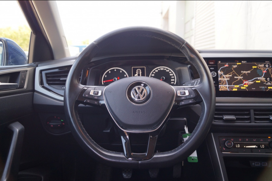 Volkswagen Polo 1.0 TSI Comfortline Executive -NAVI-ECC-PDC-DAB-