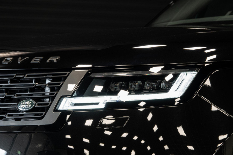Land Rover Range Rover 3.0 P460e HSE PHEV *Meridian / Panorama / Surround-View / HUD / Stoelventilatie / Soft-Close*