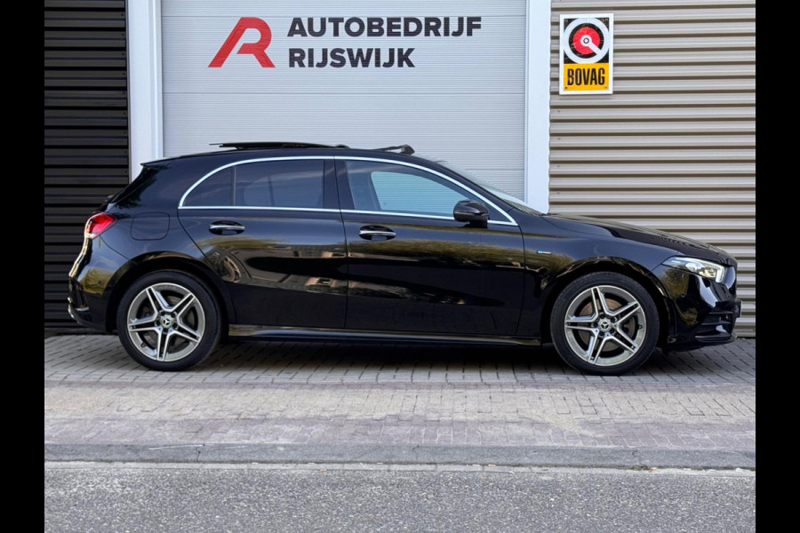 Mercedes-Benz A-Klasse 250 e AMG Pano/Camera/Sfeer