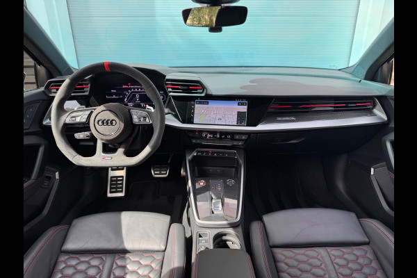 Audi A3 Sportback 2.5 TFSI RS 3 quattro Carbon/Matrix/B&O