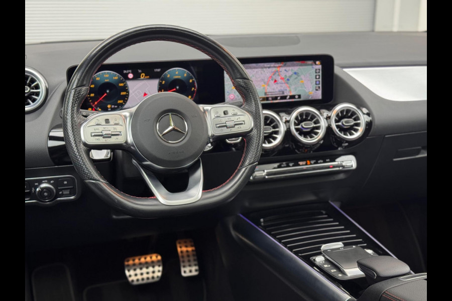 Mercedes-Benz GLA 250 4MATIC AMG Line Pano/Camera/Sfeer