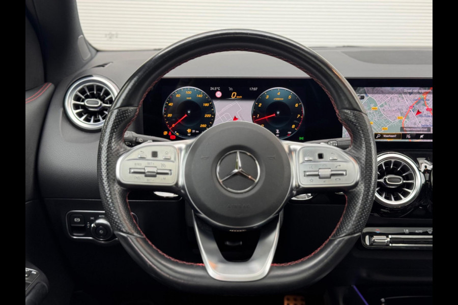 Mercedes-Benz GLA 250 4MATIC AMG Line Pano/Camera/Sfeer