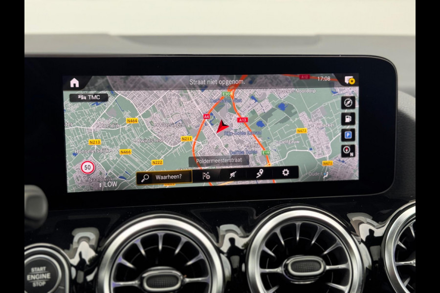 Mercedes-Benz GLA 250 4MATIC AMG Line Pano/Camera/Sfeer