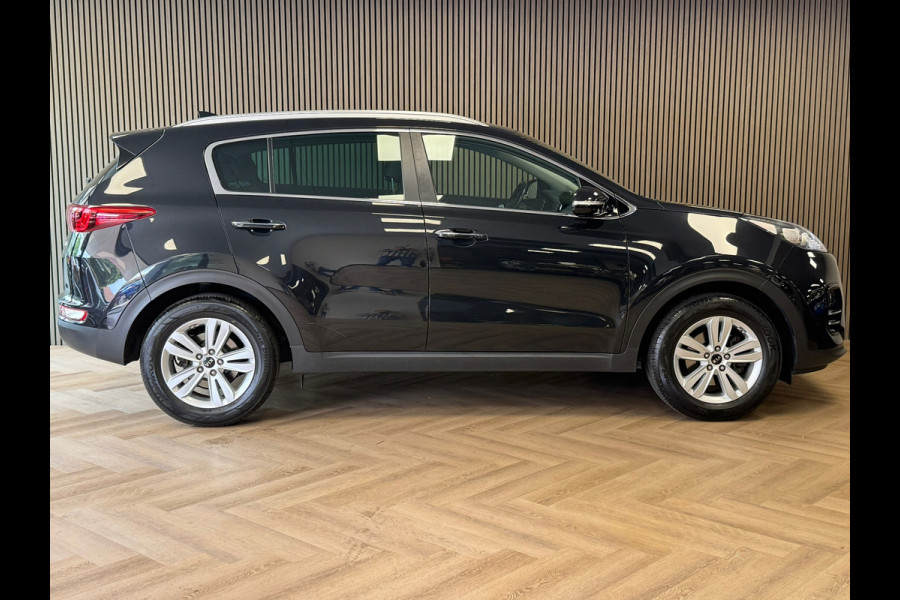 Kia Sportage 1.6 GDI Design Edition NAVIGATIE CAMERA CRUISE APPLE CARPLAY STOEL-STUURVERWARMING USB AUX PDC START/STOP LANE ASSIST