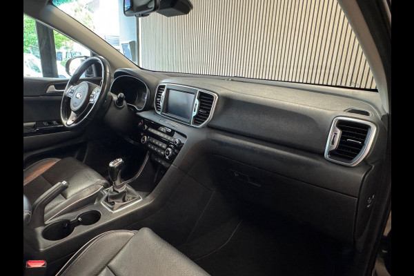 Kia Sportage 1.6 GDI Design Edition NAVIGATIE CAMERA CRUISE APPLE CARPLAY STOEL-STUURVERWARMING USB AUX PDC START/STOP LANE ASSIST
