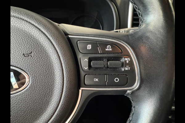 Kia Sportage 1.6 GDI Design Edition NAVIGATIE CAMERA CRUISE APPLE CARPLAY STOEL-STUURVERWARMING USB AUX PDC START/STOP LANE ASSIST