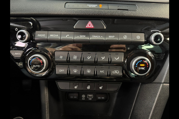 Kia Sportage 1.6 GDI Design Edition NAVIGATIE CAMERA CRUISE APPLE CARPLAY STOEL-STUURVERWARMING USB AUX PDC START/STOP LANE ASSIST