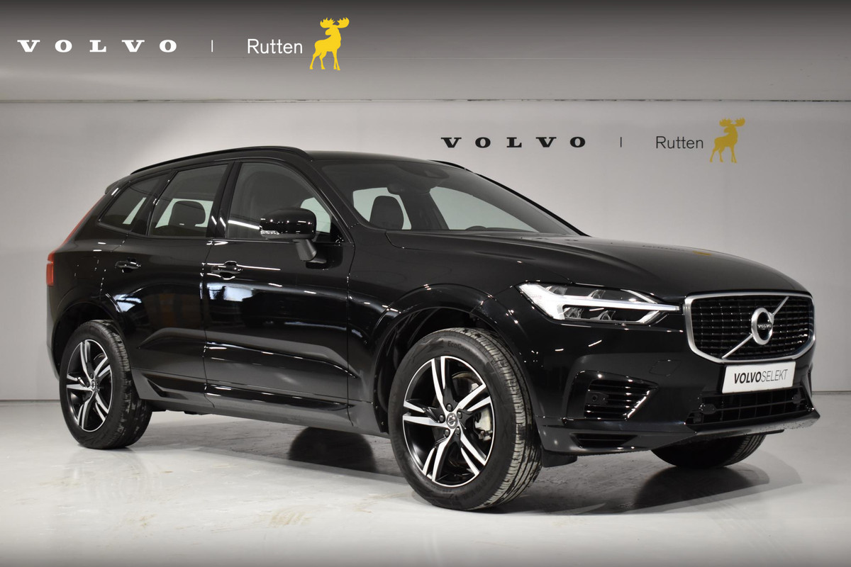 Volvo XC60 T8 390PK Automaat Recharge AWD R-Design Volvo XC60 T8 390PK Automaat Recharge AWD R-Design / Schuif-kanteldak / Standkachel / Road Sign Information / Cruise Control / 19" lichtmetalen velgen / Drive Mode Settings / Navigatie Volvo XC60 T8 390PK Automaat Recharge AWD R-Design Volvo XC60 T8 390PK Automaat Recharge AWD R-Design / Schuif-kanteldak / Standkachel / Road Sign Information / Cruise Control / 19" lichtmetalen velgen / Drive Mode Settings / Navigatie