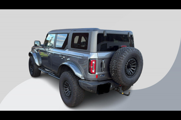 Ford Bronco 2.7 Badlands | V6 336PK | Carbonized Grey | Afneembare trekhaak | Grijs kenteken | Prijs ex. BTW | Speciale wielen en accessoires zie tekst | Ombouw grijs kenteken - 2 zitplaatsen