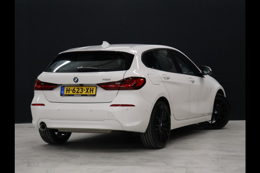BMW 1-serie 118i Sport [CAMERA, APPLE CARPLAY, VIRTUAL COCKPIT, DAB, LED DIMLICHT, CRUISE CONTROL, NIEUWSTAAT]
