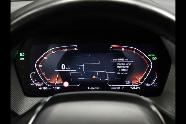 BMW 1-serie 118i Sport [CAMERA, APPLE CARPLAY, VIRTUAL COCKPIT, DAB, LED DIMLICHT, CRUISE CONTROL, NIEUWSTAAT]
